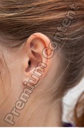 Ear Woman White Average